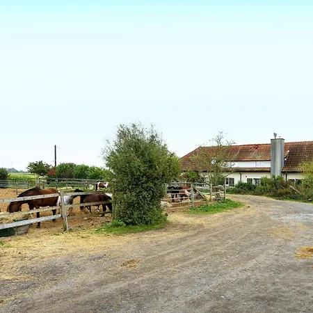 Dom wakacyjny Maison Des Ecuries - Welkeys *